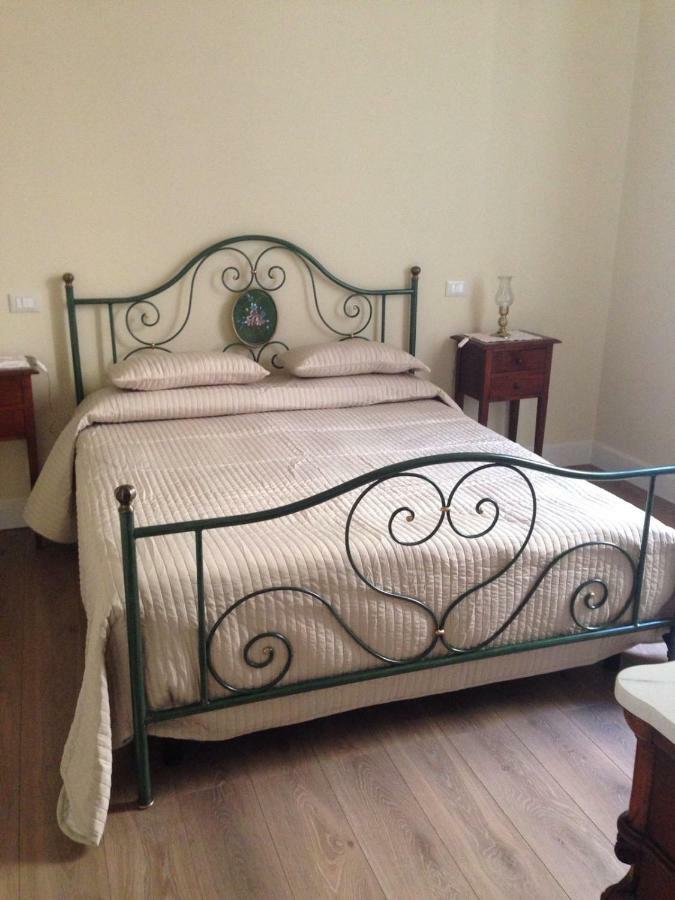 Apartamento Residenza d'Aste Albenga Exterior foto